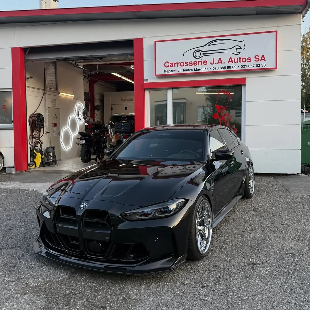 BMW M3 G80 — pack carbone